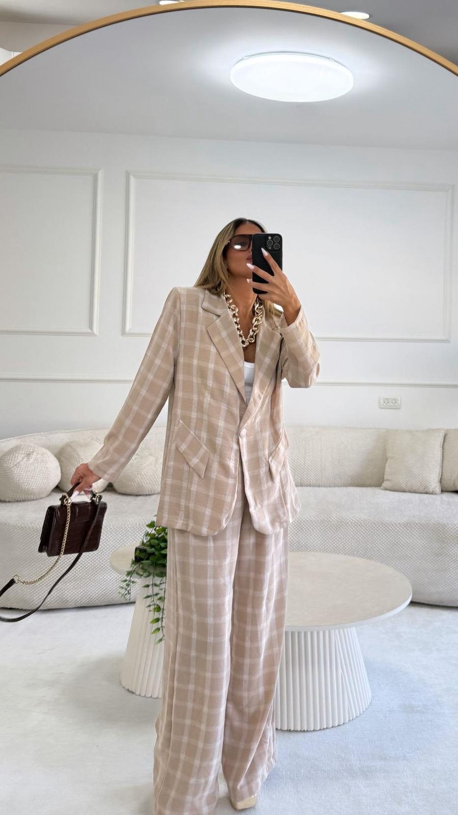 חליפה משובצת נטלי שווילי