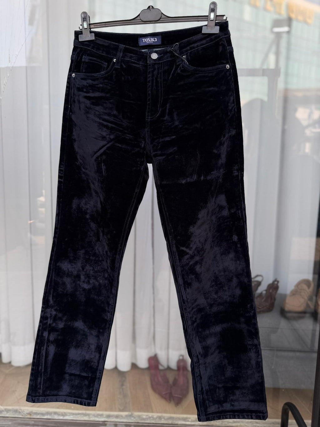 חליפת גינס קטיפה