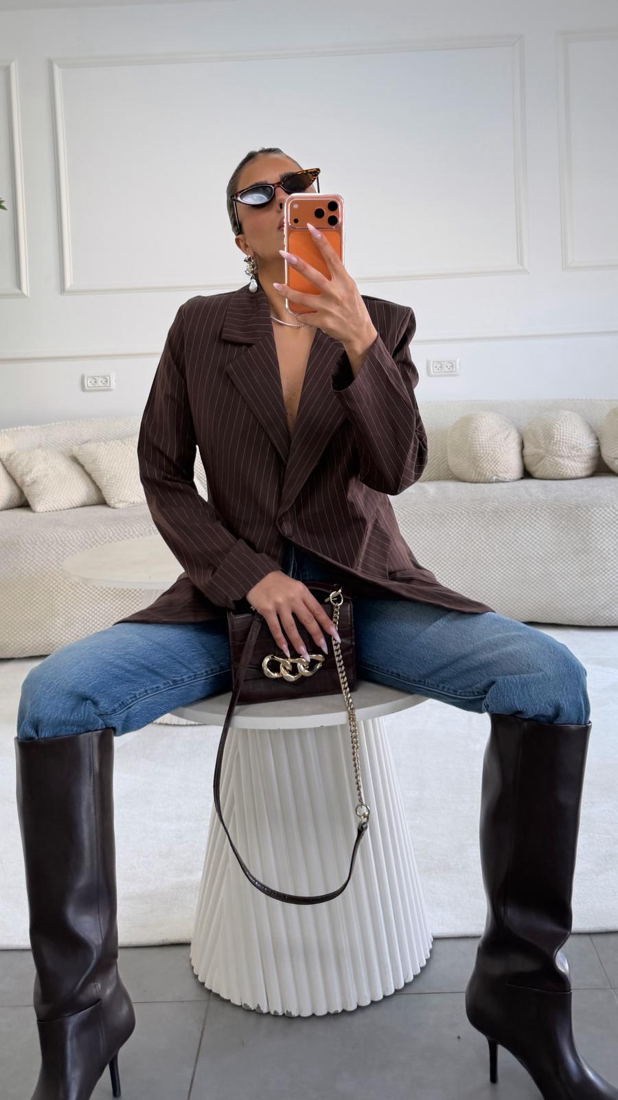 גקט גב פתוח