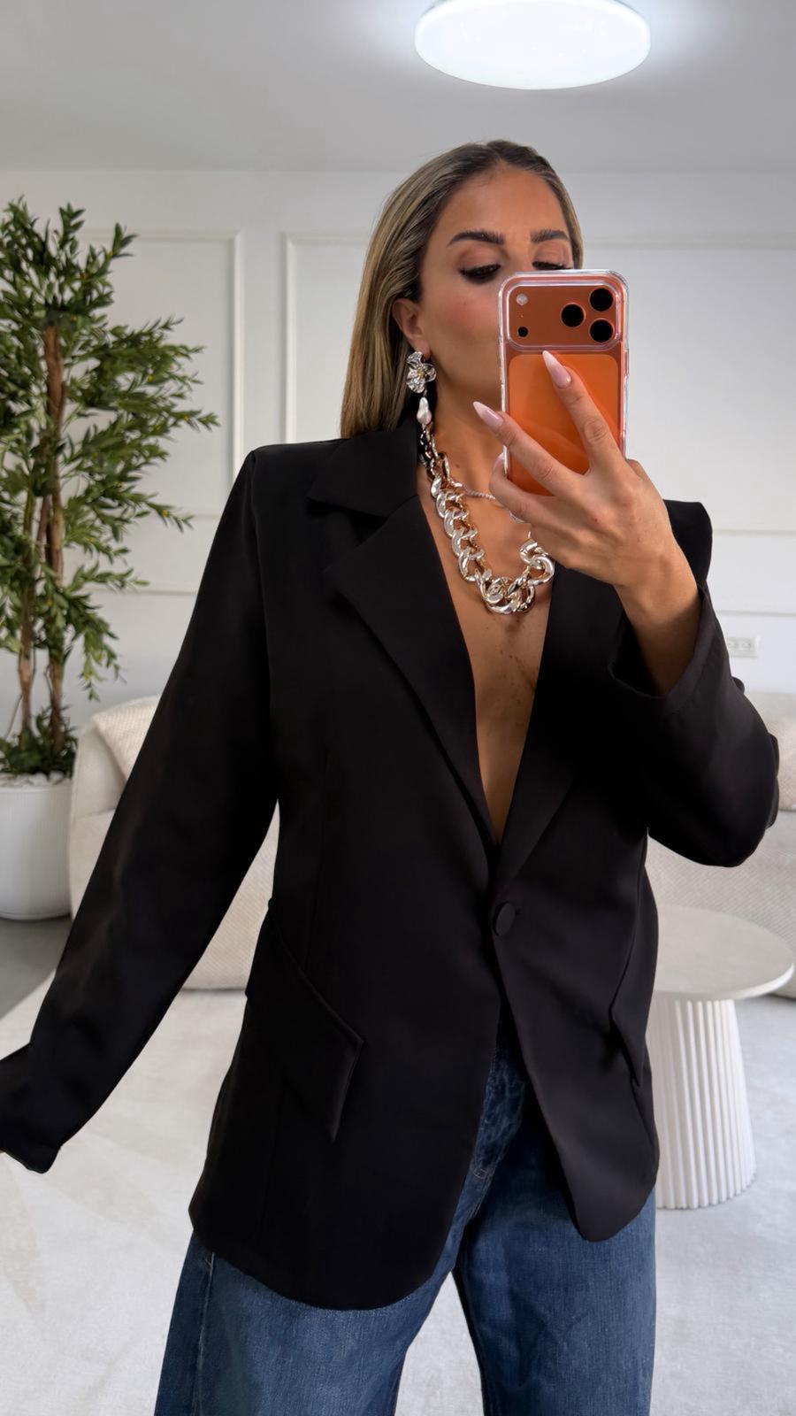 גקט גב פתוח